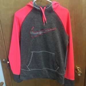 Nike sweatshirt